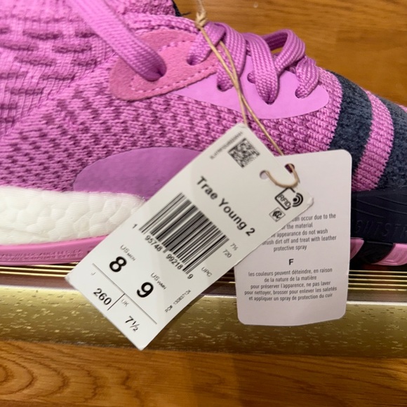 NWT adidas Trae Young 2.0 Basketball Shoes
Men's SIZE M 8 L 9 - Picture 6 of 6